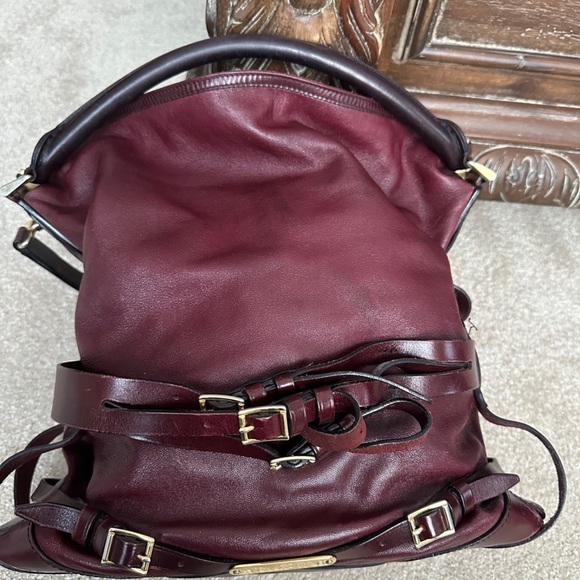 Burberry Bag - Picture 6 of 9